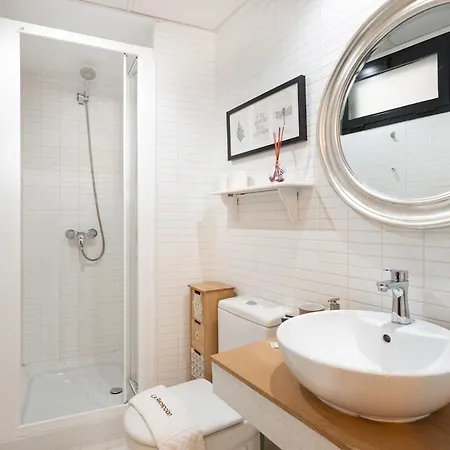 Rustic Chic In Downtown Apartamento Málaga
