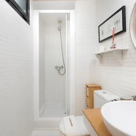 Rustic Chic In Downtown